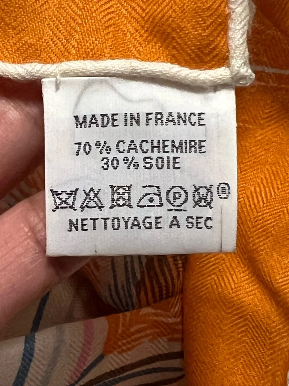 Hermès Cheval Masque Shawl 140